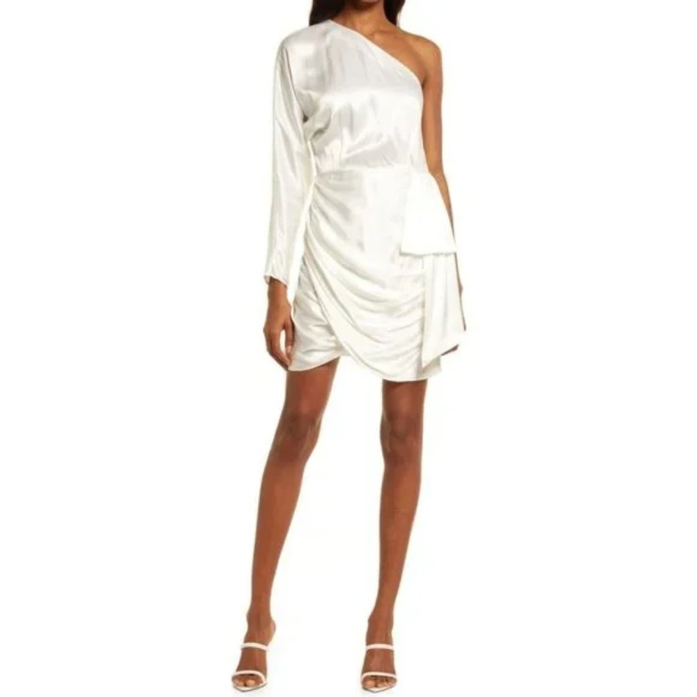 Elliatt Saronic One-Shoulder White Mini Dress Size Medium